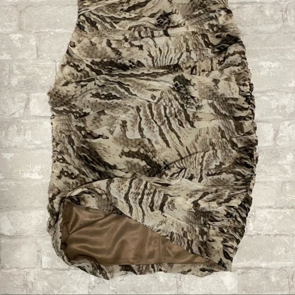 NWT Le Chateau Snake Print Strapless Dress - Picture 11 of 17